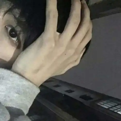 冷酷头像男霸气,宠溺我只能对你一个人
