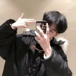 帅气中带着寂寞的男生孤单头像精选
