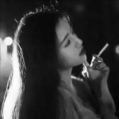 让对方看到心疼的句子逝去的故事里,你欠我一句珍重
