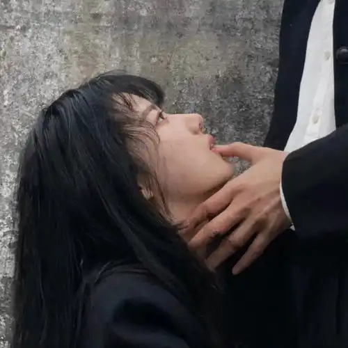 真人情头林深时见鹿,海蓝时见鲸
