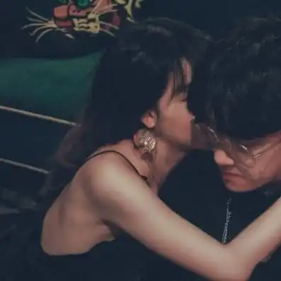 男生一旦喊你3个骚昵称,摆明是喜欢你,直男我太难了
