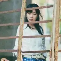 qq头像旧时的幸福女生伤感
