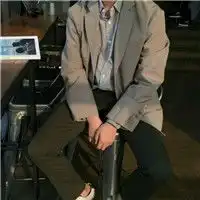 男生头像不露脸帅气,成熟稳重帅气的不露脸的qq头像图片
