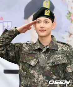 韩国男星林时完服兵役请假123天被批军方不违规

