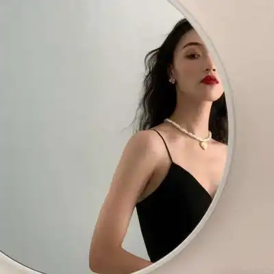 宸宸性感妩媚ins女头你那脸涂女生头像我要个性网
