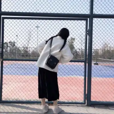 闺蜜头像背影一对两张唯美闺蜜头像两人可爱背影
