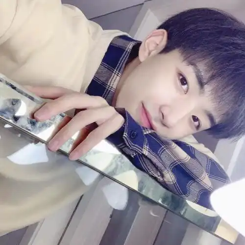 精品男头像,帅气冷酷玩网必备的男头图片
