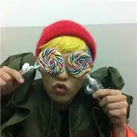 吃棒棒糖的小男孩头像微信头像图片大全
