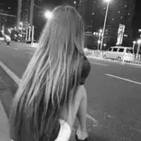 求qq头像女生伤感背影急求
