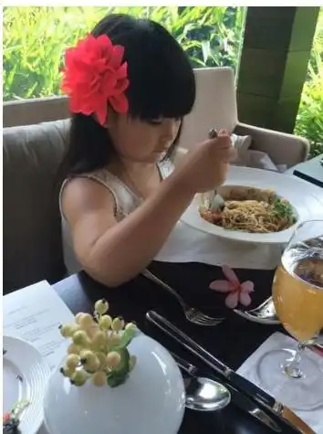 王诗龄每月花费60万,被富养长大的她,如今现状打脸众人
