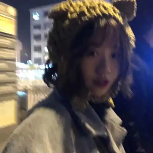 男生头像帅气逼人,女生头像天姿绝色
