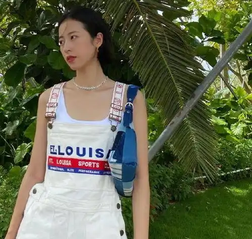 周雨彤比男生还厉害的斩女杀手