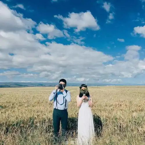 这不是婚纱照,但却是最最最棒的结婚照
