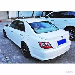 真.玩车人士的初代目丰田锐志是这样的
