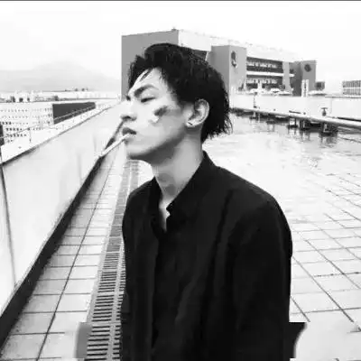 来康康敲好看男生头像
