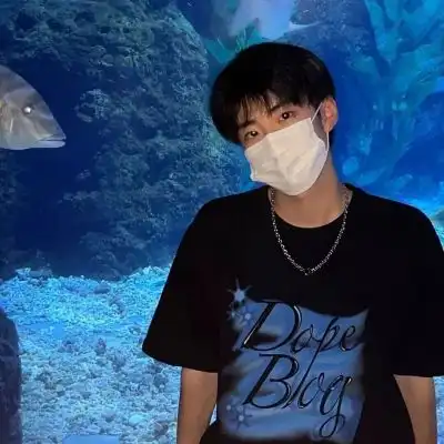 超酷男生头像
