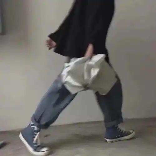 少年的头像馆
