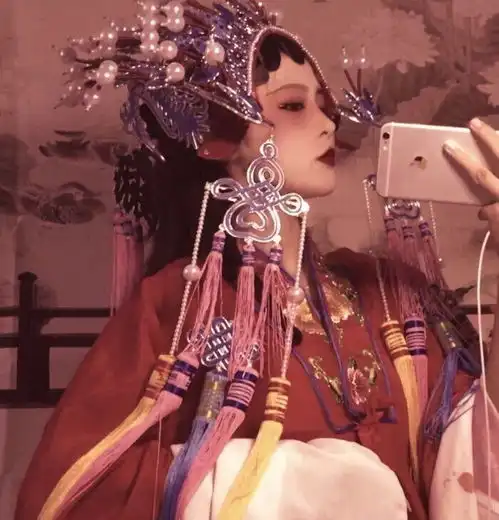 有没有好看的京剧风头像
