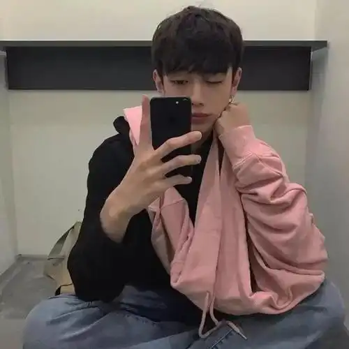 如果你男朋友给你的备注是这3个,赶紧远离吧,对面是个渣男
