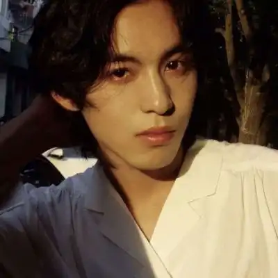 风格男头别辜负时间的馈赠,活出男生头像我要个性网
