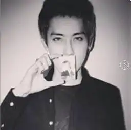 求这张图片的高清图
