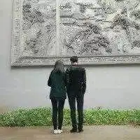 难过的不是你走了,而是你来过.
