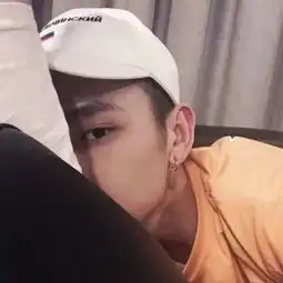 阳光少年男生微信图像39
