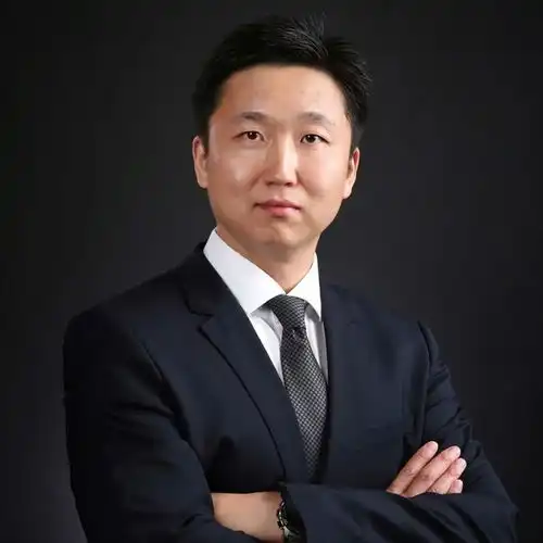 律师看热点男子街头杀妻,到底是不是离婚冷静期的锅
