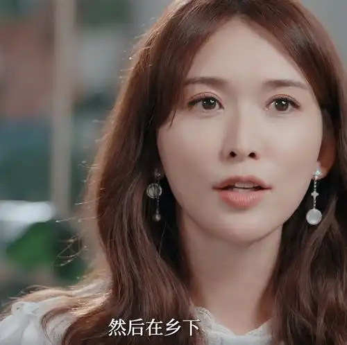 林志玲自称婆家没钱,婚后住单身公寓,首次在节目聊前男友言承旭