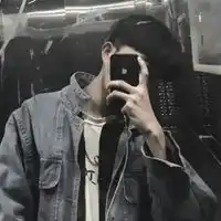 qq头像男生成熟帅气
