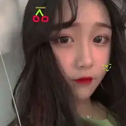 2019最新可爱呆萌女生头像大睡前有你醒来吻你
