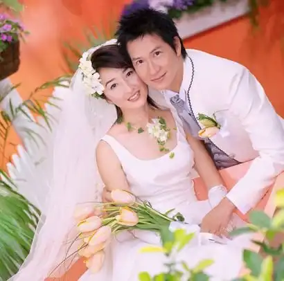 吃软饭的4位男明星,爱人都是富婆,为何没有人想要离婚
