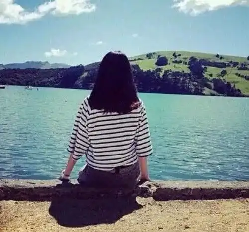 你为什么不发朋友圈了
