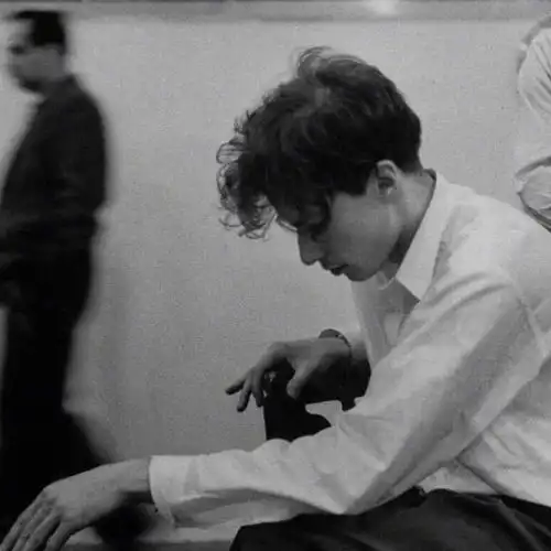 有没有比较伤感的壁纸
