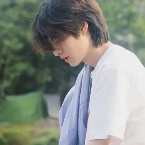 男生头像治病还得男高中生
