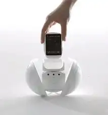 日本第二大运营商为手机配备机器人伴侣
