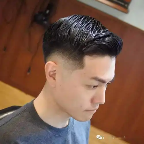 亚洲男士的油头不止绅士还超酷帅

