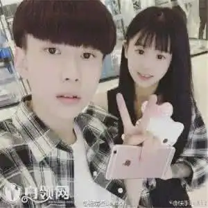 杨清柠今年多大了杨清柠谈过几个男朋友
