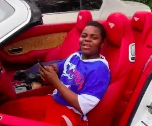 吴京黑人干儿子现身,肯尼迪开豪车生活变好感觉每天高高在上
