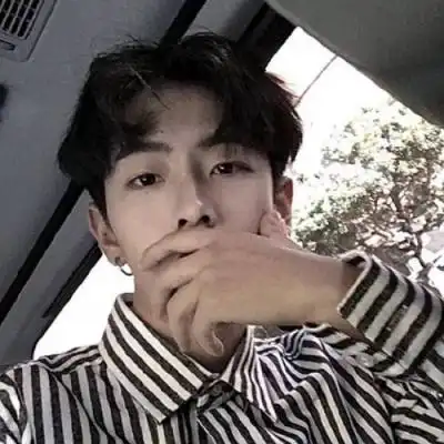 高清成熟帅气男生头像
