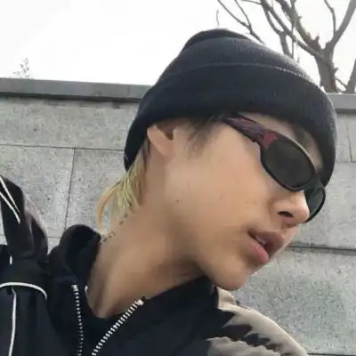 男生头像冷酷帅气侧脸真人高清冷酷无情的头像图片
