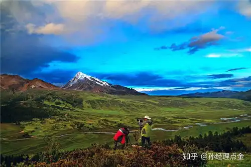 文旅业打造新玩法,甜野男孩丁真爆红的背后是什么
