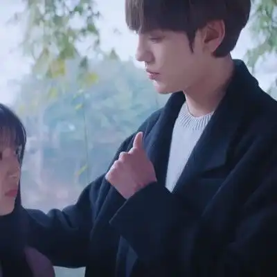 吴宣仪程潇闺蜜头像,抱图点赞,谢谢
