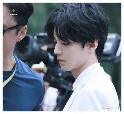 有王俊凯丁程鑫和刘耀文好看的图片吗
