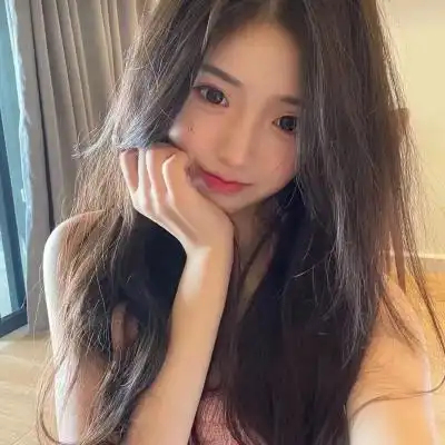 2023乖巧呆萌的女生头像
