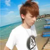 好可爱的男生头像跌跌撞撞的小青春
