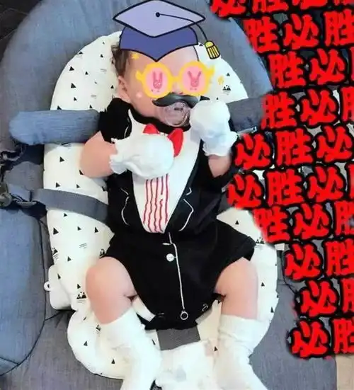 刘诗诗罕谈1岁儿正脸照曝光曝卖场喊2字路人全回头超尴尬
