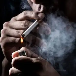 55岁男子从不吸烟坚持锻炼却患上肺癌,医生称患者长期处于家庭高压环境,二者有关吗
