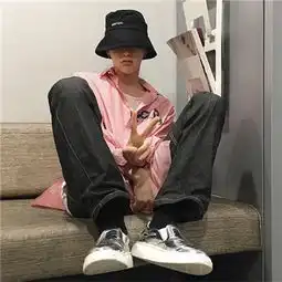 2018最新好看的男生头像帅气高冷我的清晨的路上谁被我遗忘
