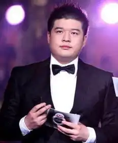 什么发型最适合胖男生
